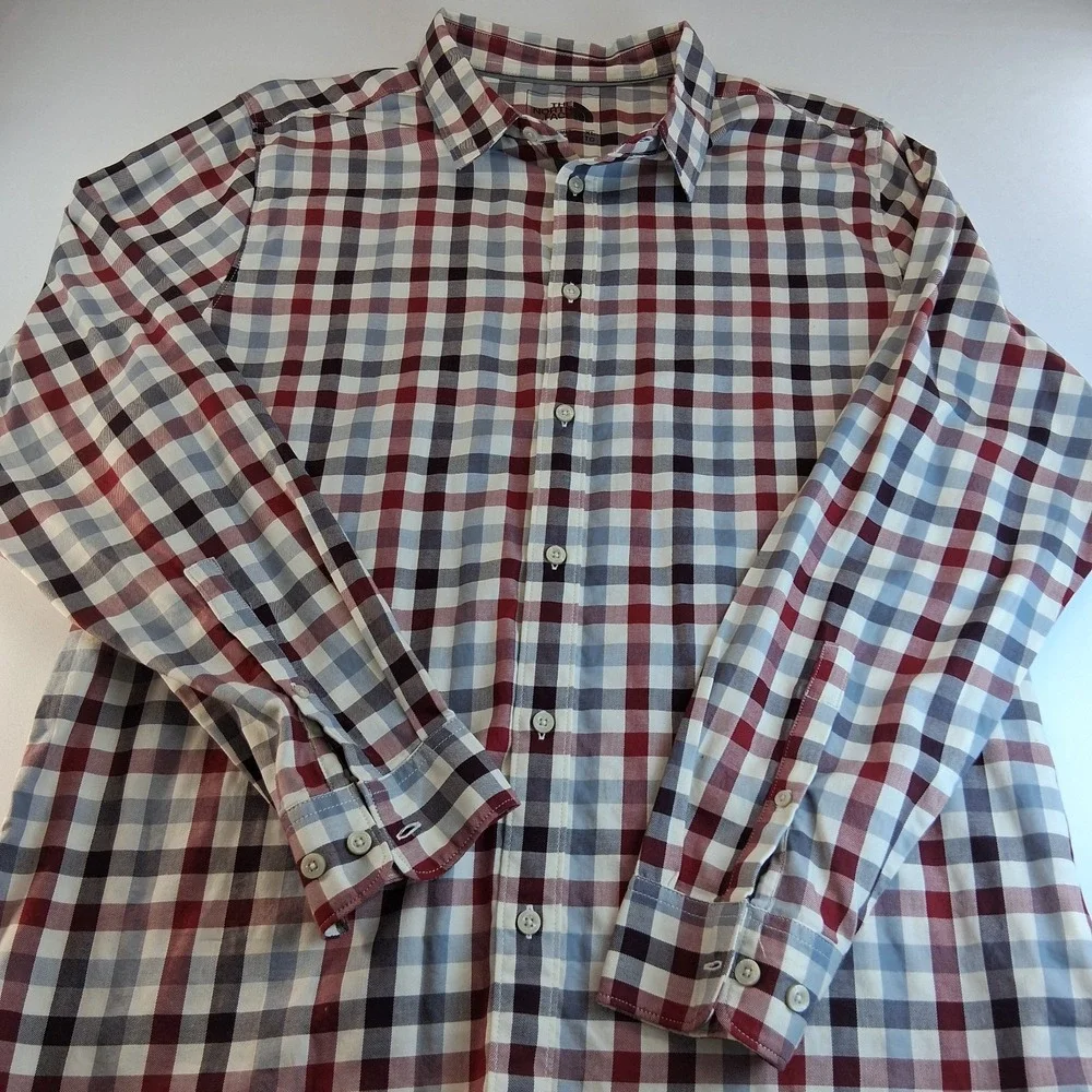 The North Face Men's XL Long Sleeve Button Down Shirt Red Gray Plaid Cotton Blen